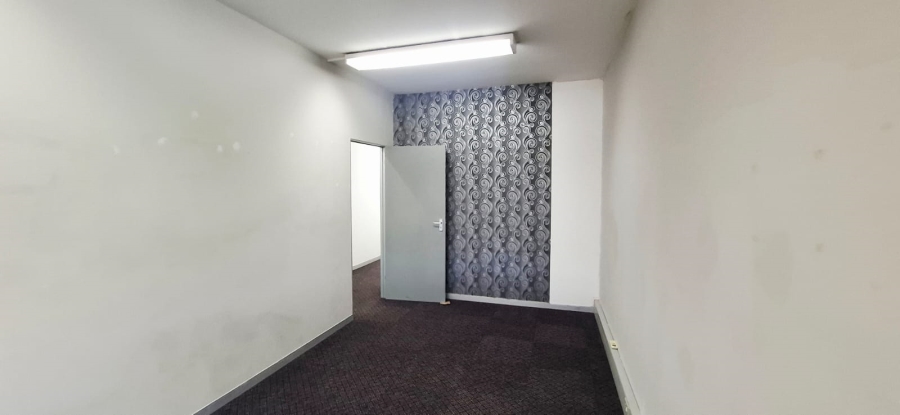 To Let Commercial Property for Rent in Umgeni Park KwaZulu-Natal