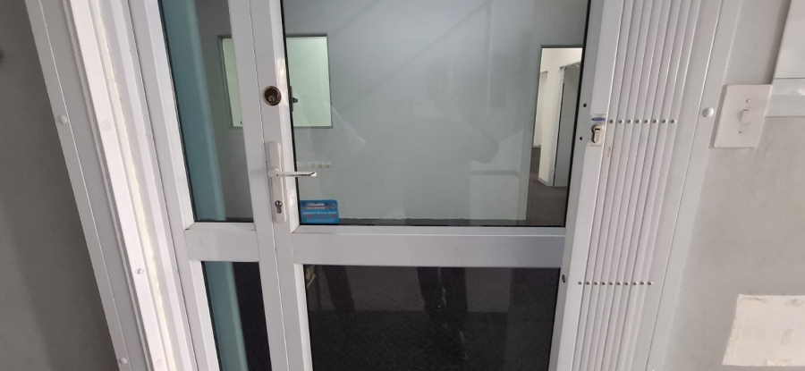 To Let Commercial Property for Rent in Umgeni Park KwaZulu-Natal