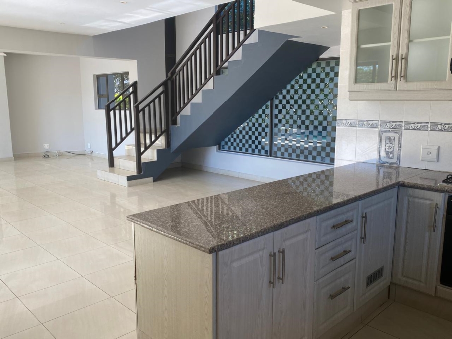 To Let 3 Bedroom Property for Rent in Palm Lakes Estate KwaZulu-Natal