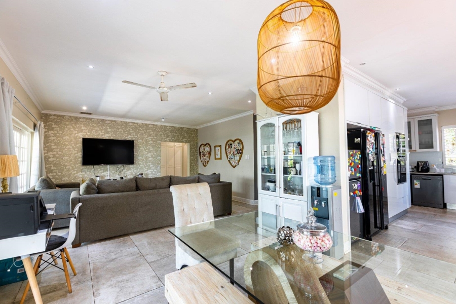4 Bedroom Property for Sale in Mount Edgecombe Country Estate KwaZulu-Natal