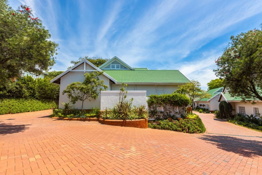 4 Bedroom Property for Sale in Mount Edgecombe Country Estate KwaZulu-Natal