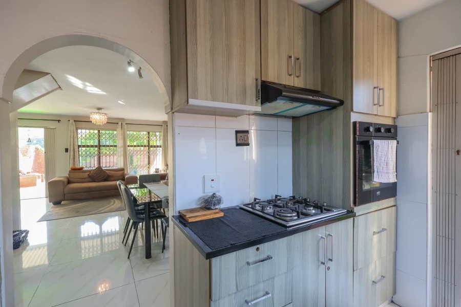 3 Bedroom Property for Sale in Woodhaven KwaZulu-Natal