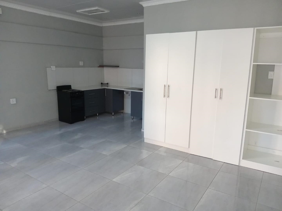 1 Bedroom Property for Sale in Meer En See KwaZulu-Natal