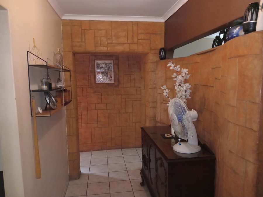 4 Bedroom Property for Sale in Veld En Vlei KwaZulu-Natal
