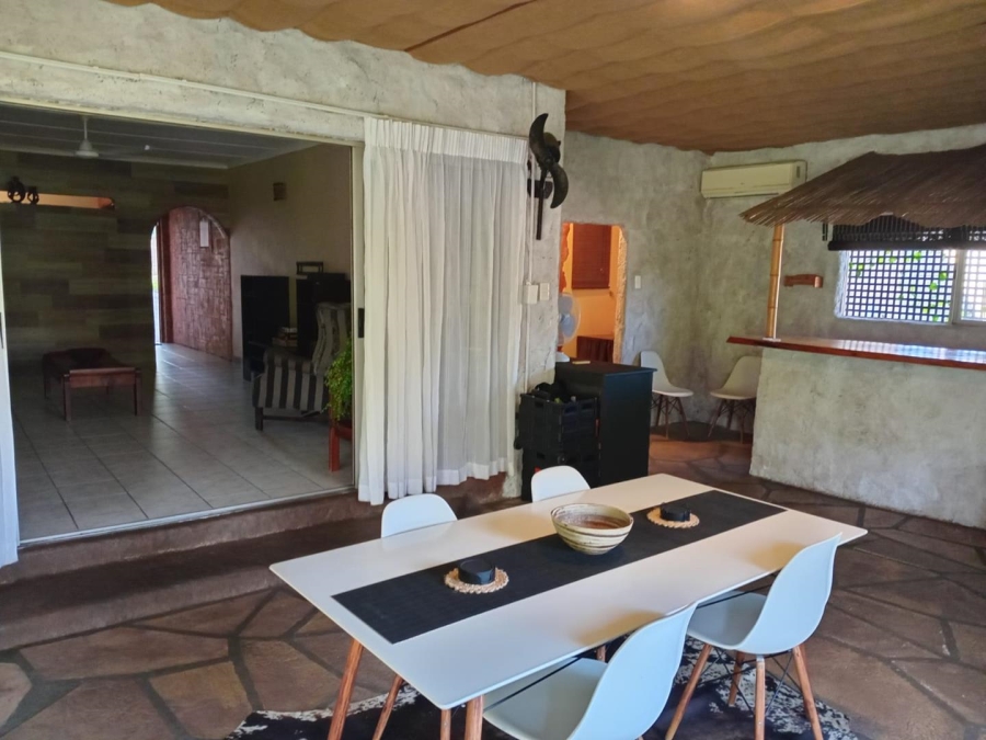 4 Bedroom Property for Sale in Veld En Vlei KwaZulu-Natal
