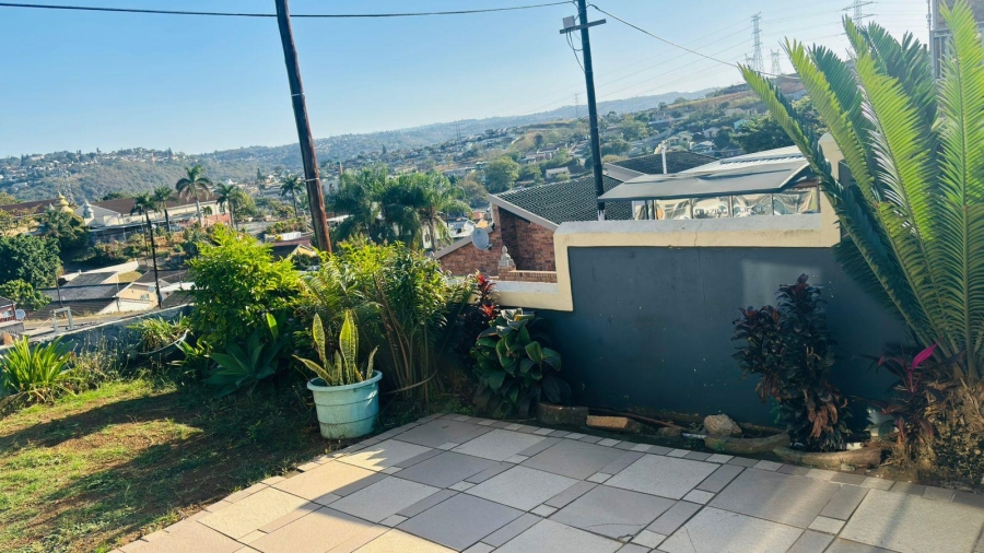 4 Bedroom Property for Sale in Newlands West KwaZulu-Natal