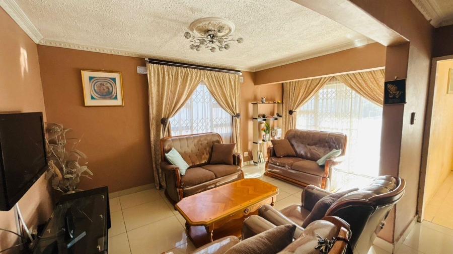 4 Bedroom Property for Sale in Newlands West KwaZulu-Natal