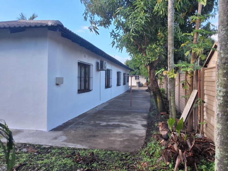 5 Bedroom Property for Sale in Veld En Vlei KwaZulu-Natal