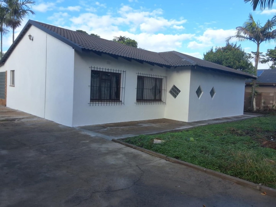 5 Bedroom Property for Sale in Veld En Vlei KwaZulu-Natal