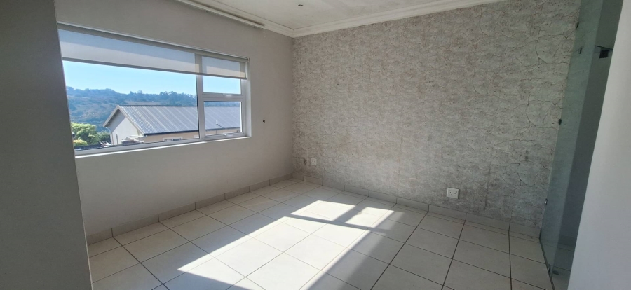 To Let 3 Bedroom Property for Rent in Waterfall KwaZulu-Natal