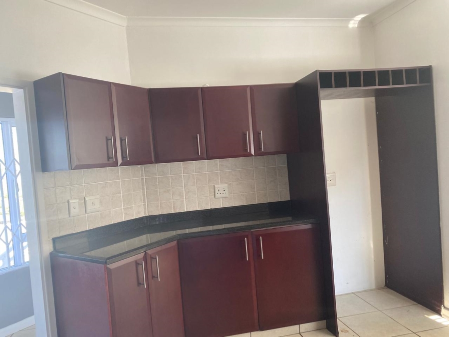 5 Bedroom Property for Sale in Ballito KwaZulu-Natal