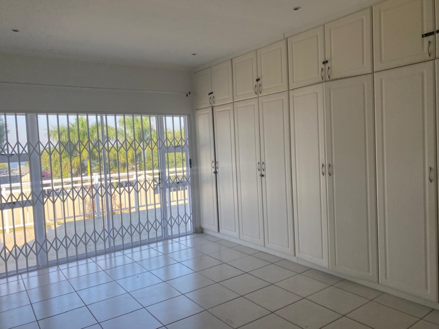 5 Bedroom Property for Sale in Ballito KwaZulu-Natal