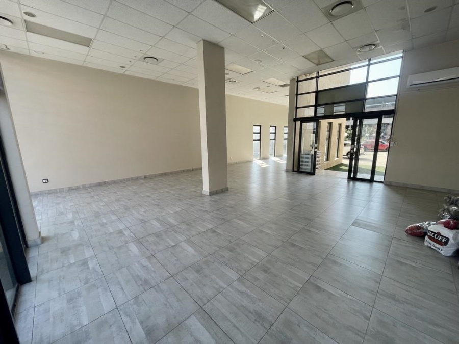 To Let Commercial Property for Rent in Umhlanga Ridge KwaZulu-Natal