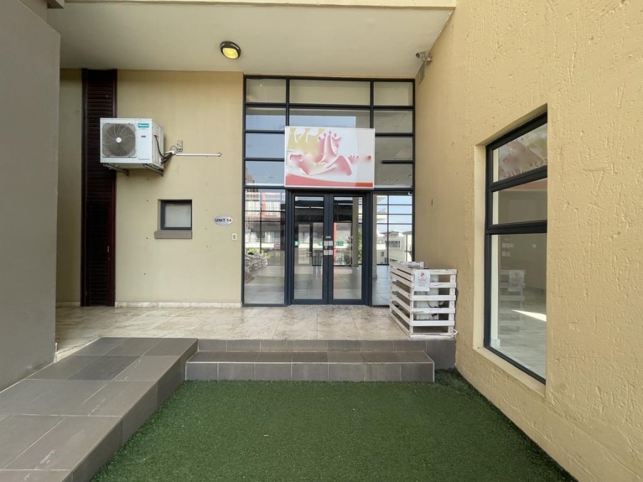 To Let Commercial Property for Rent in Umhlanga Ridge KwaZulu-Natal