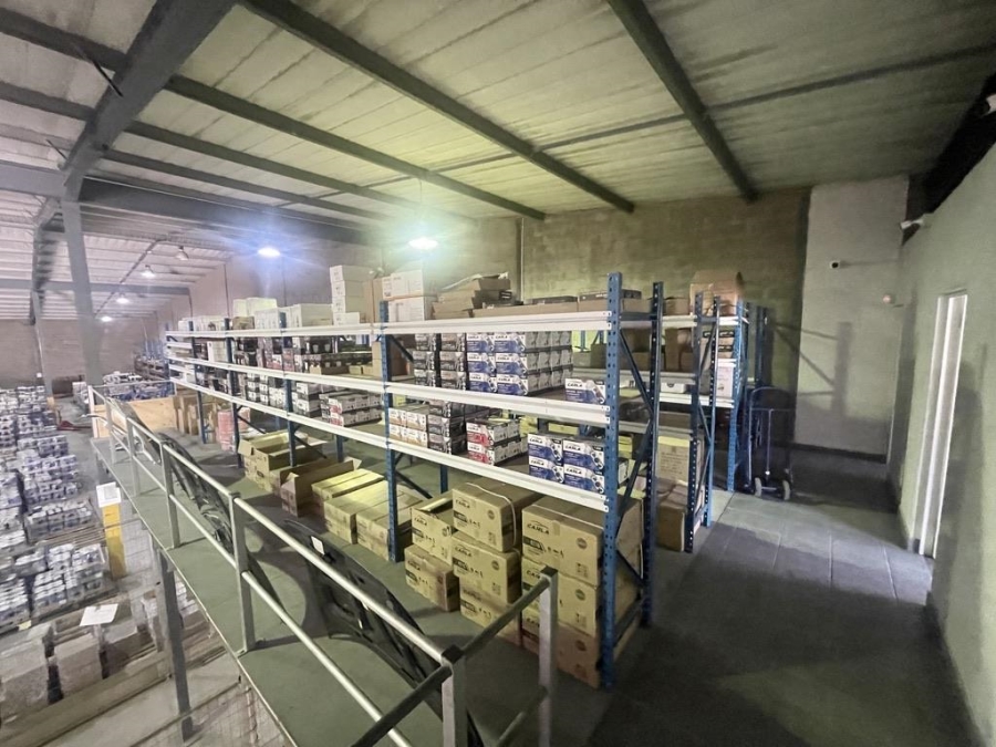 To Let Commercial Property for Rent in Briardene KwaZulu-Natal