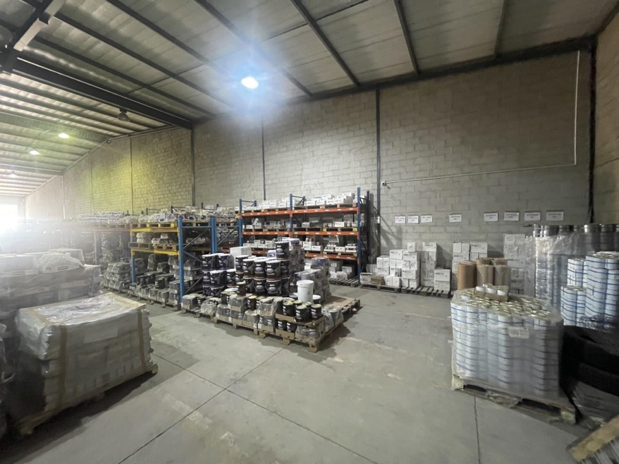 To Let Commercial Property for Rent in Briardene KwaZulu-Natal