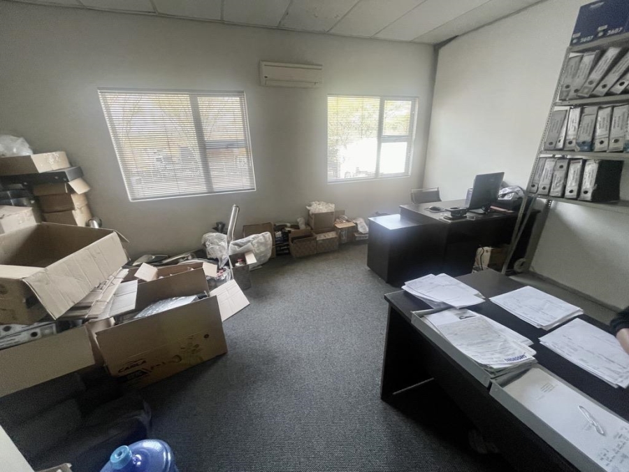 To Let Commercial Property for Rent in Briardene KwaZulu-Natal