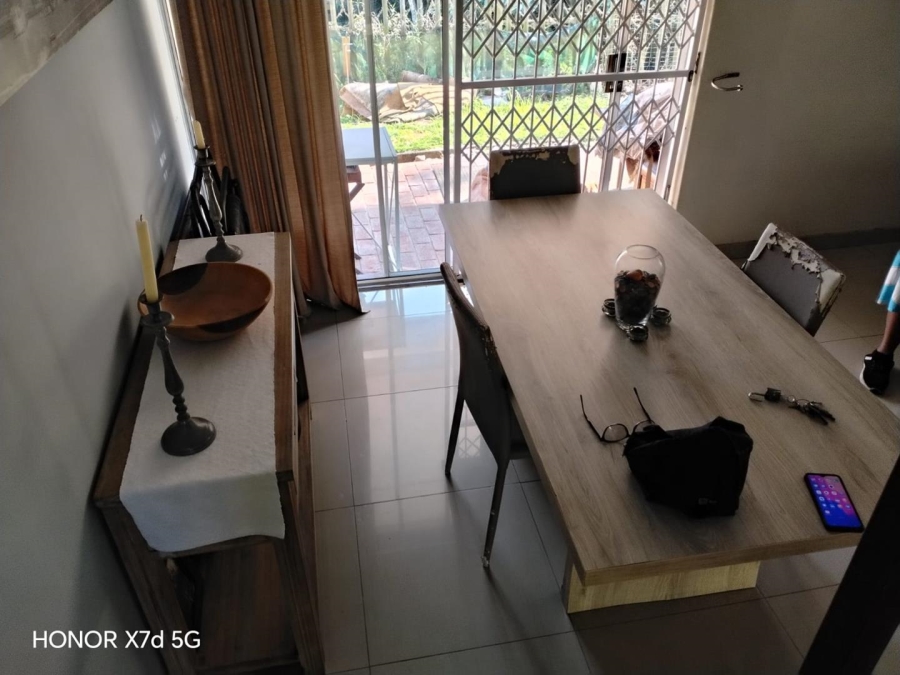 3 Bedroom Property for Sale in Carrington Heights KwaZulu-Natal