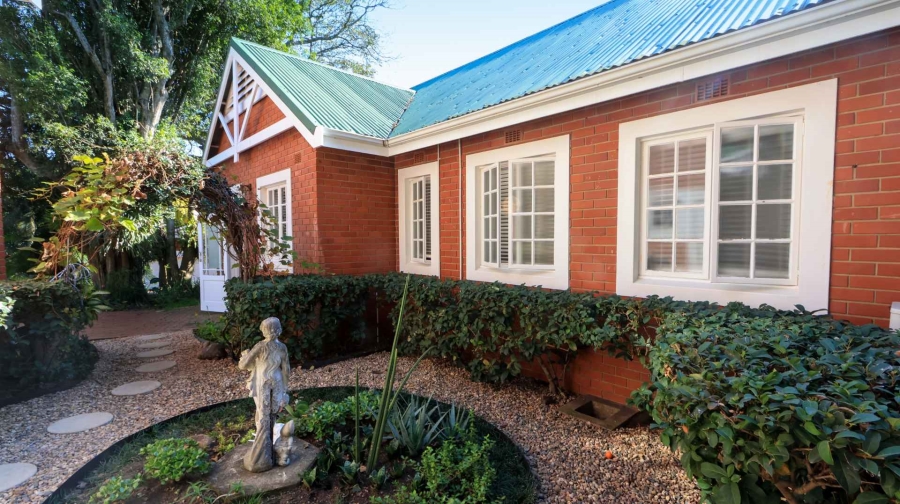 4 Bedroom Property for Sale in Mount Edgecombe Country Estate KwaZulu-Natal