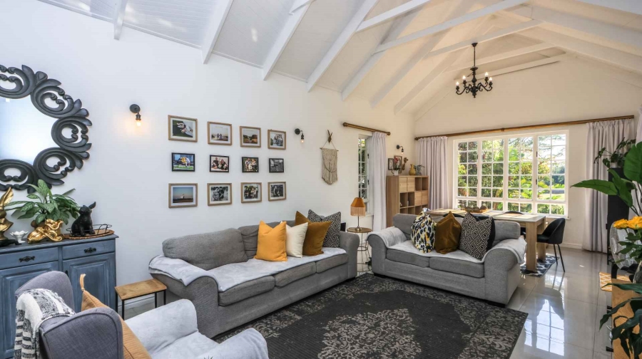 4 Bedroom Property for Sale in Mount Edgecombe Country Estate KwaZulu-Natal