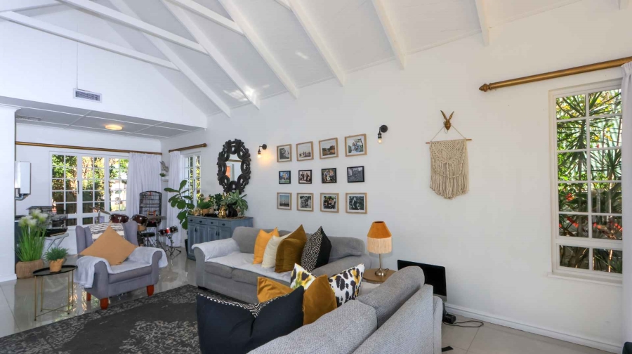 4 Bedroom Property for Sale in Mount Edgecombe Country Estate KwaZulu-Natal