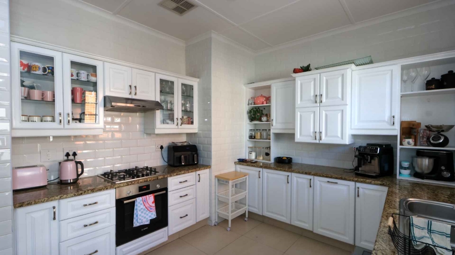 4 Bedroom Property for Sale in Mount Edgecombe Country Estate KwaZulu-Natal