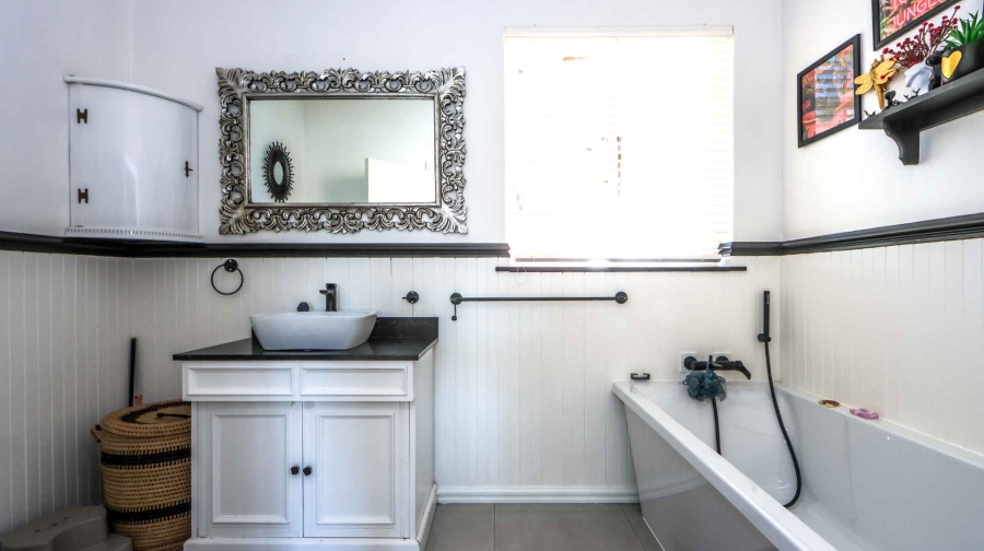 4 Bedroom Property for Sale in Mount Edgecombe Country Estate KwaZulu-Natal