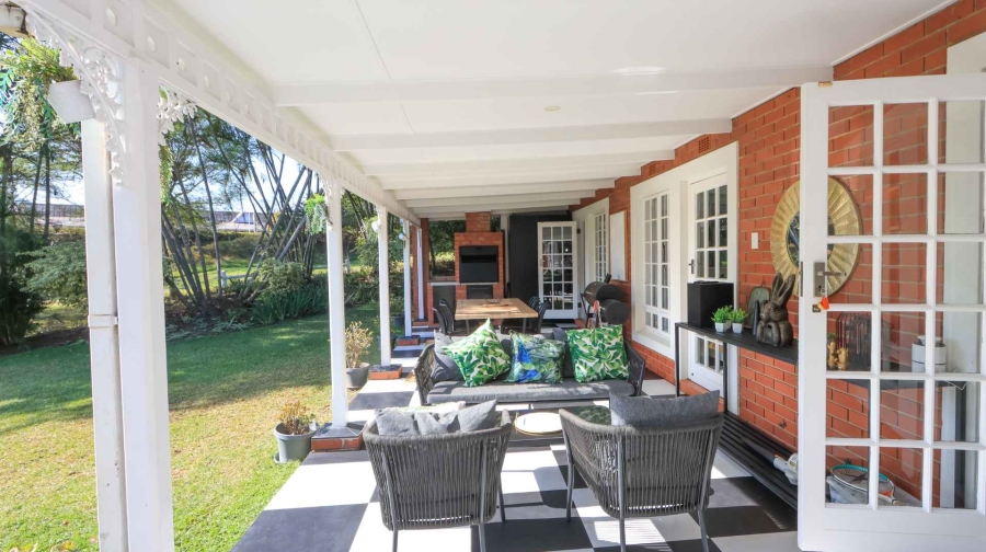 4 Bedroom Property for Sale in Mount Edgecombe Country Estate KwaZulu-Natal