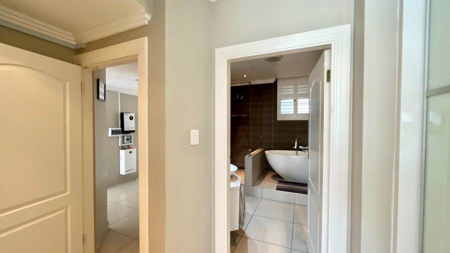 3 Bedroom Property for Sale in Umhlanga KwaZulu-Natal