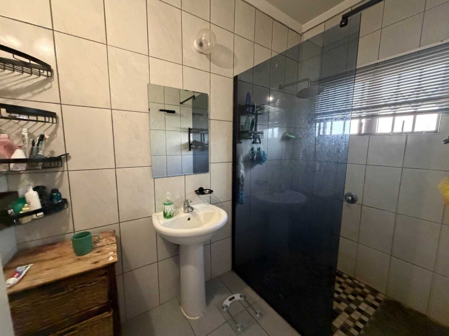 5 Bedroom Property for Sale in Park Hill KwaZulu-Natal