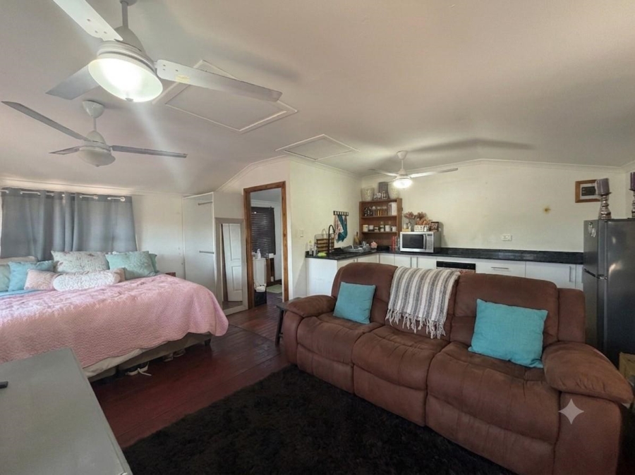 5 Bedroom Property for Sale in Park Hill KwaZulu-Natal