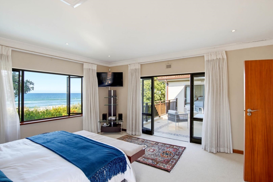 5 Bedroom Property for Sale in Umhlanga KwaZulu-Natal