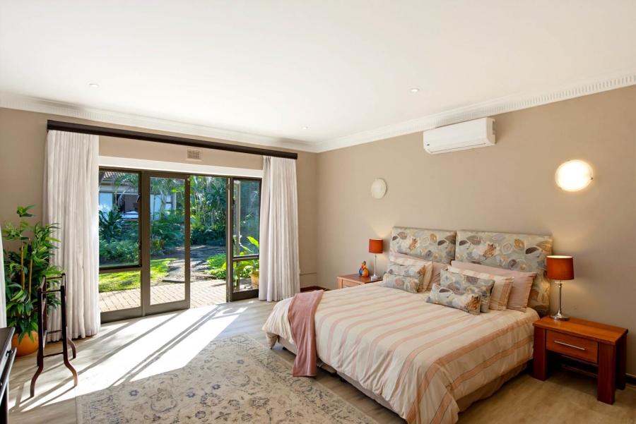 5 Bedroom Property for Sale in Umhlanga KwaZulu-Natal