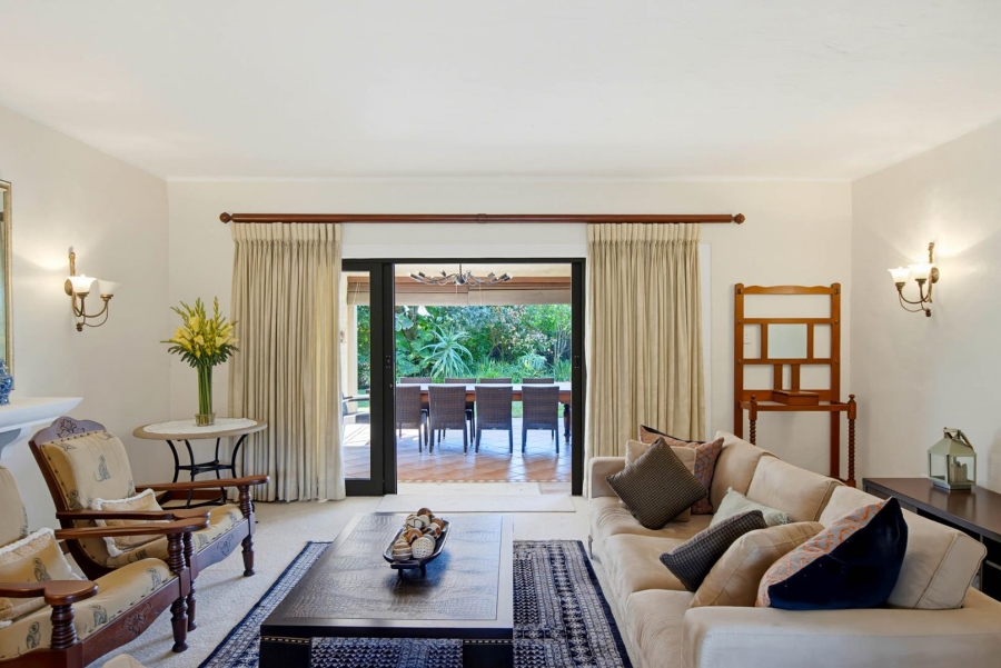 5 Bedroom Property for Sale in Umhlanga KwaZulu-Natal