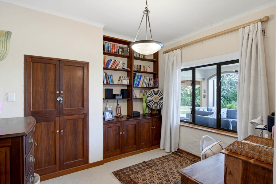 5 Bedroom Property for Sale in Umhlanga KwaZulu-Natal