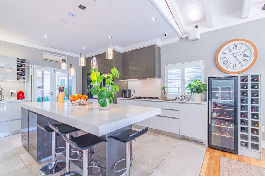 7 Bedroom Property for Sale in Hillcrest KwaZulu-Natal