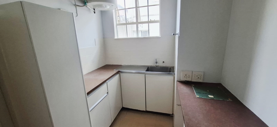 To Let Commercial Property for Rent in Berea KwaZulu-Natal
