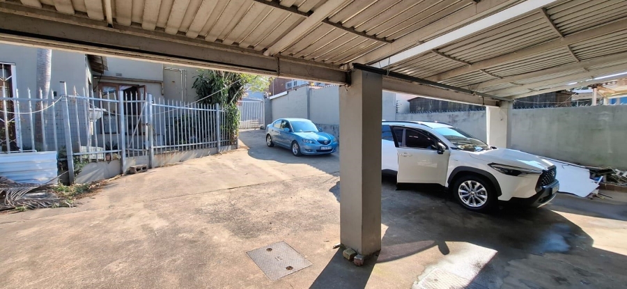 To Let Commercial Property for Rent in Berea KwaZulu-Natal
