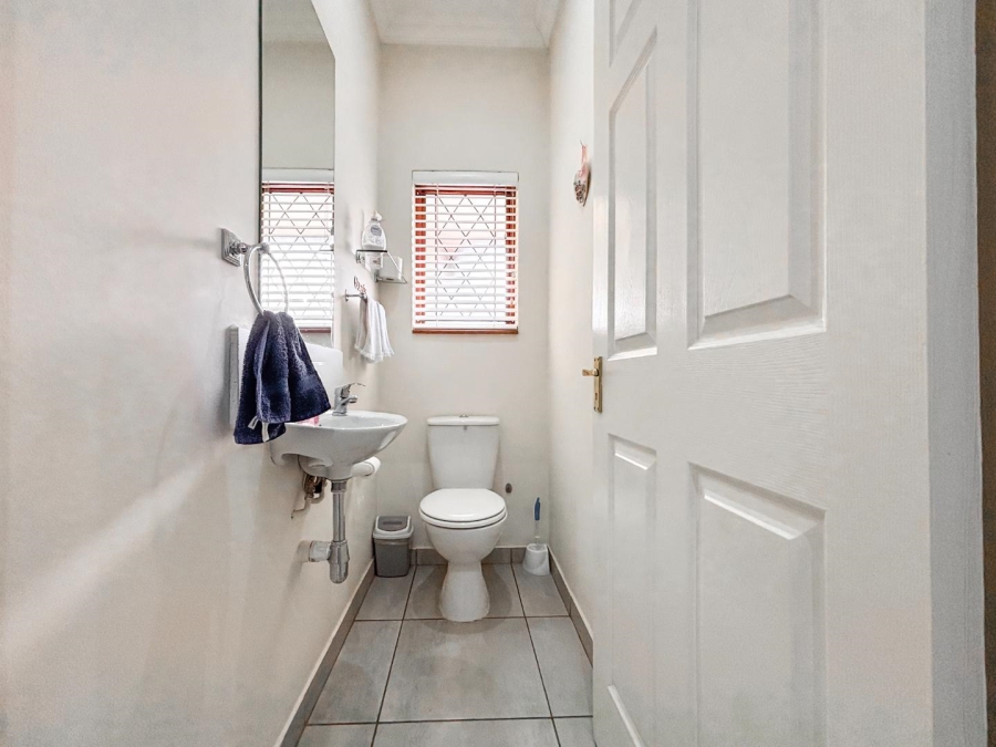 2 Bedroom Property for Sale in Howick North KwaZulu-Natal