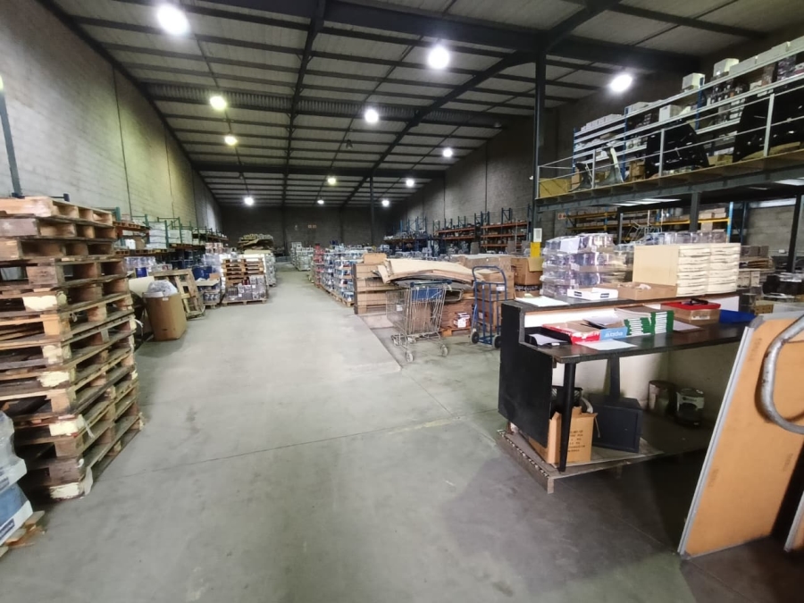 To Let Commercial Property for Rent in Briardene KwaZulu-Natal