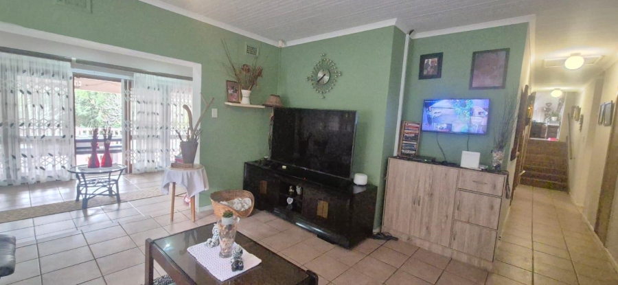 4 Bedroom Property for Sale in Glenmore KwaZulu-Natal