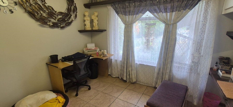 4 Bedroom Property for Sale in Glenmore KwaZulu-Natal