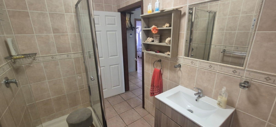 4 Bedroom Property for Sale in Glenmore KwaZulu-Natal
