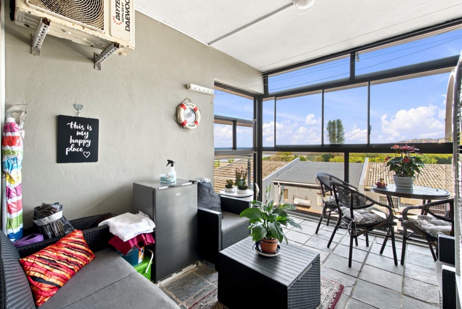2 Bedroom Property for Sale in Amanzimtoti KwaZulu-Natal
