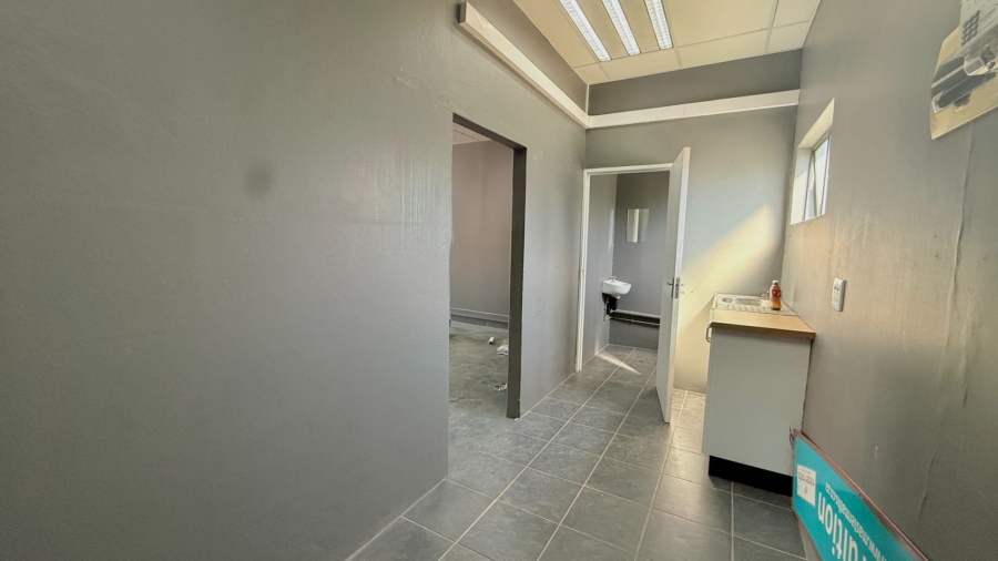 To Let 0 Bedroom Property for Rent in Hilton Central KwaZulu-Natal