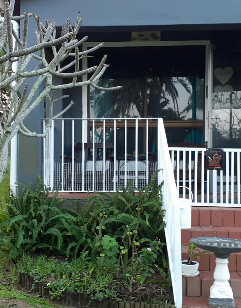 2 Bedroom Property for Sale in Hibberdene KwaZulu-Natal
