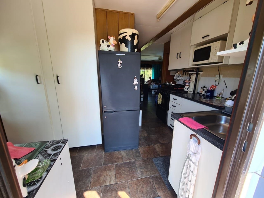 2 Bedroom Property for Sale in Hibberdene KwaZulu-Natal