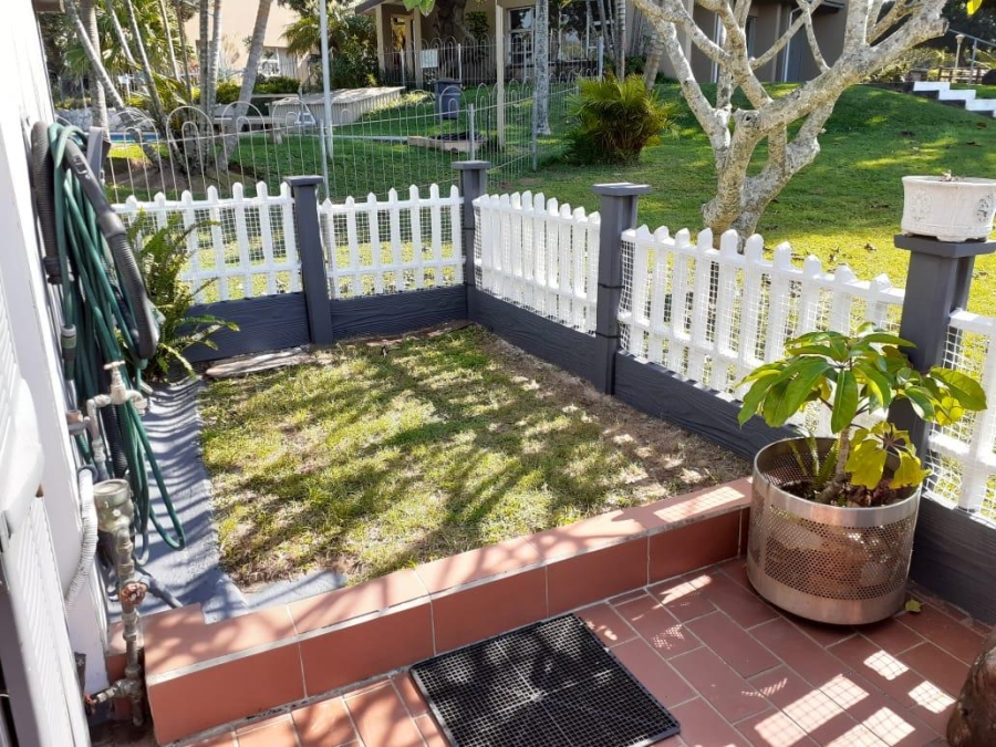 2 Bedroom Property for Sale in Hibberdene KwaZulu-Natal