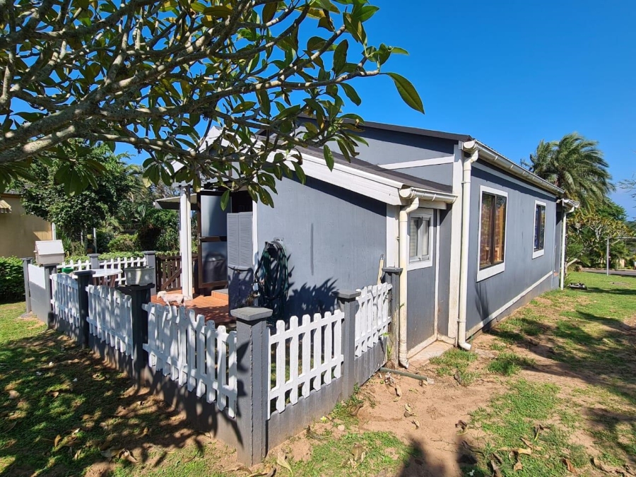 2 Bedroom Property for Sale in Hibberdene KwaZulu-Natal