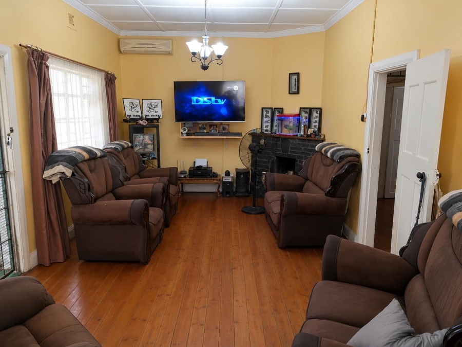 6 Bedroom Property for Sale in Drummond KwaZulu-Natal